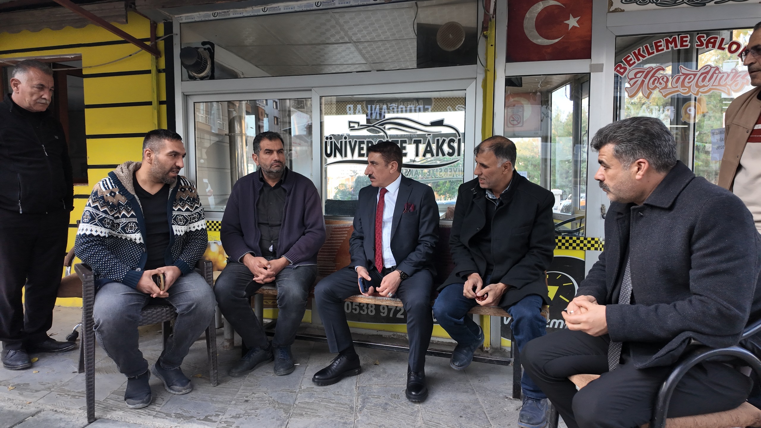 Rektörümüz Prof. Dr. Zekeriya Akman’dan Esnaf Ziyaretleri