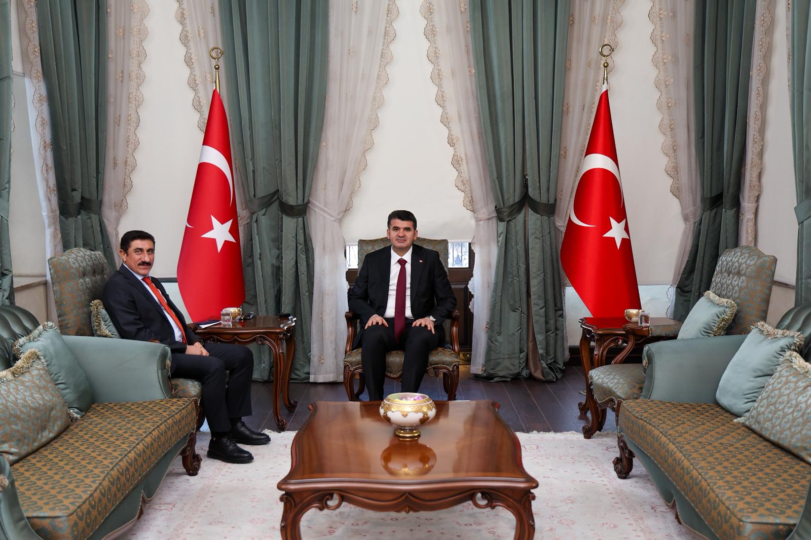 Rektörümüz Prof. Dr. Zekeriya Akman’dan Kilis Valisi Ömer Kalaylı’ya Hayırlı Olsun Ziyareti