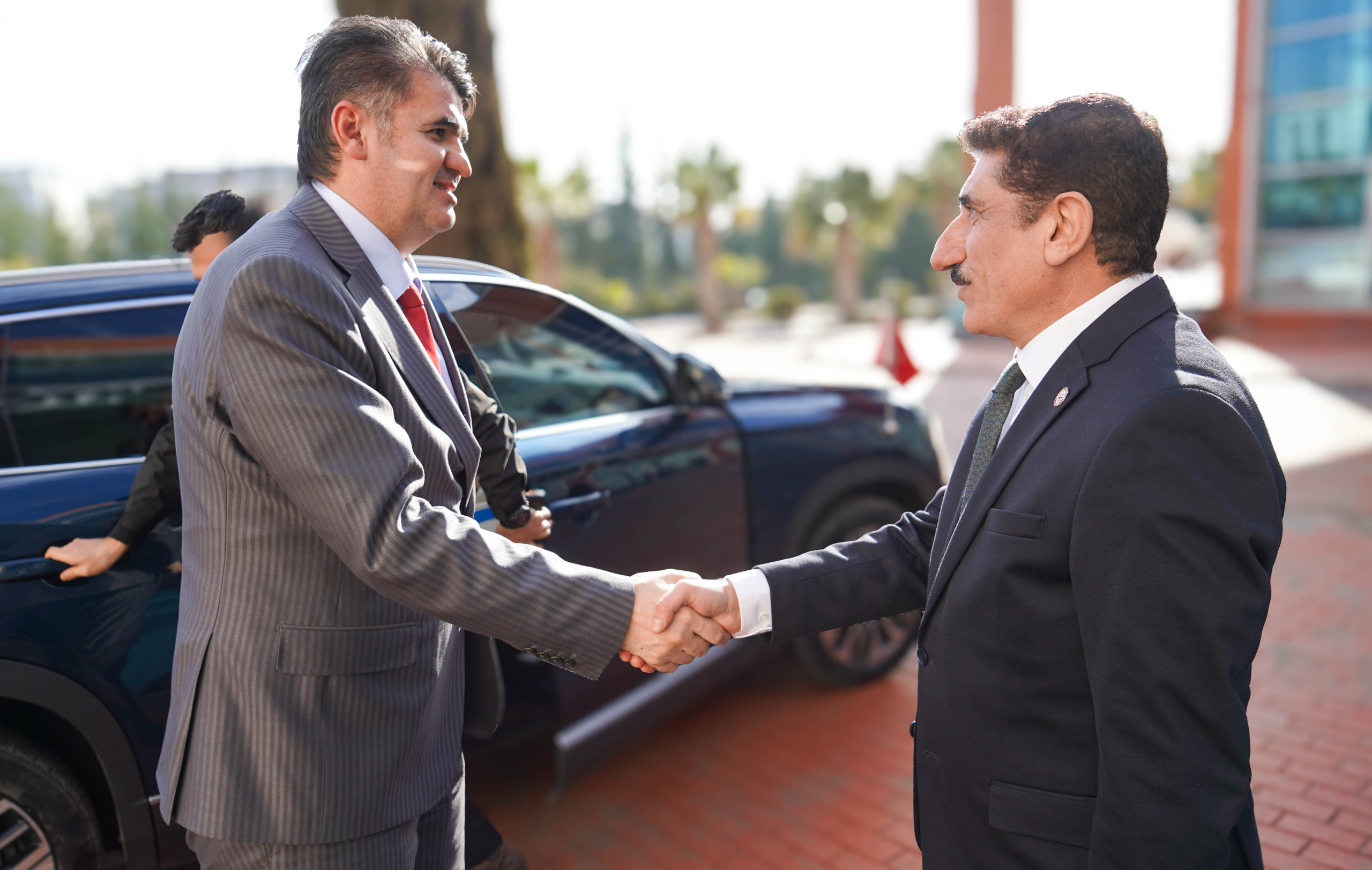 Kilis Valisi Ömer Kalaylı’dan Rektörümüze Ziyaret